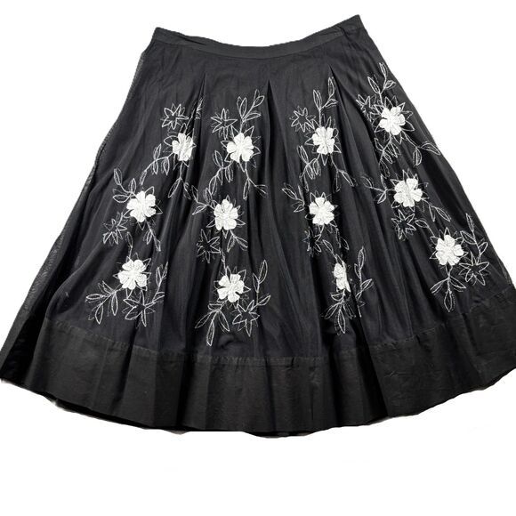 Basil and Maude Anthropologie Sheer Floral Embellished Skirt Black Size 8 E141 - Picture 1 of 10
